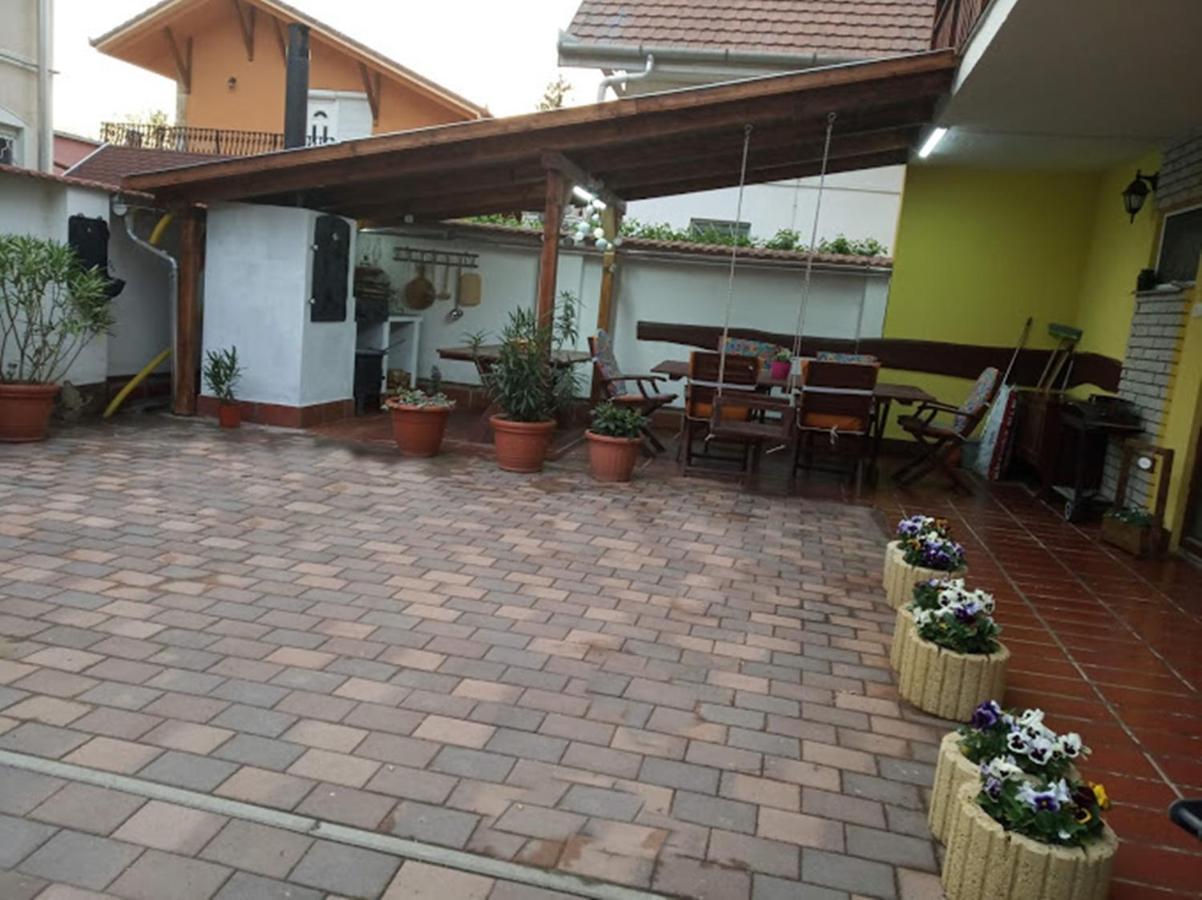 Bazsi Apartman Hajdúszoboszló Extérieur photo